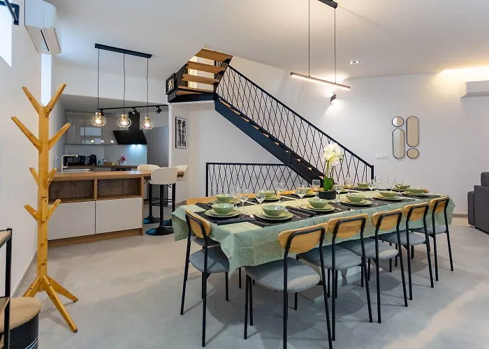 Lägenhet Maison Renovee Climatisee Avec Sauna Et Baby-foot